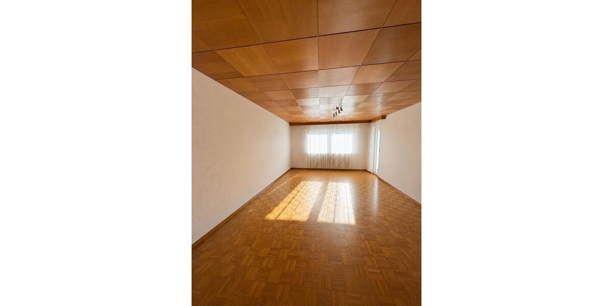 Etagenwohnung Aalen Unterkochen - 4 Zimmer, 105 m&sup2;, 269.000&euro; | Angebot:26770377