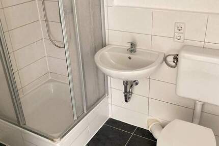 Zimmer Magdeburg Neu Olvenstedt - 3 Zimmer, 64 m&sup2;, 426&euro; | Angebot:26259208