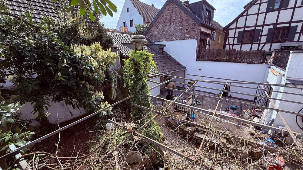 Gewerbeobjekt Köln Zündorf - 8 Zimmer, 234 m&sup2;, 3.000&euro; | Angebot:26346351