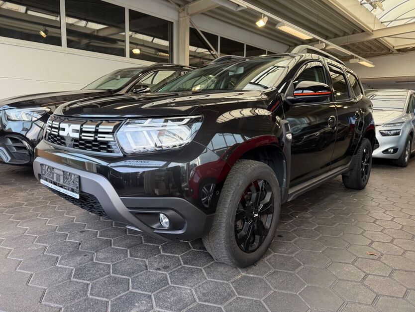 Dacia Duster 30.000 km 20.900 € Butzbach 35510