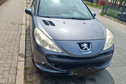 Peugeot 206 202.000 km 800 &euro; Heide 25746