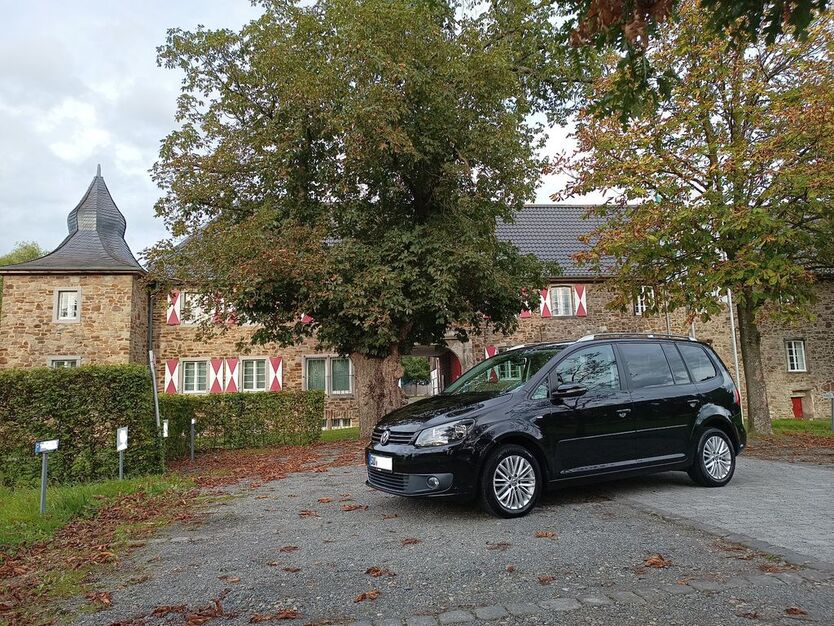 VW Touran 129.000 km 12.999 € Lohmar 53797