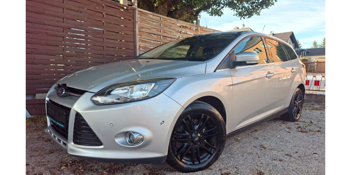Ford Focus 124.617 km 5.950 &euro; Limbach-Oberfrohna 09212