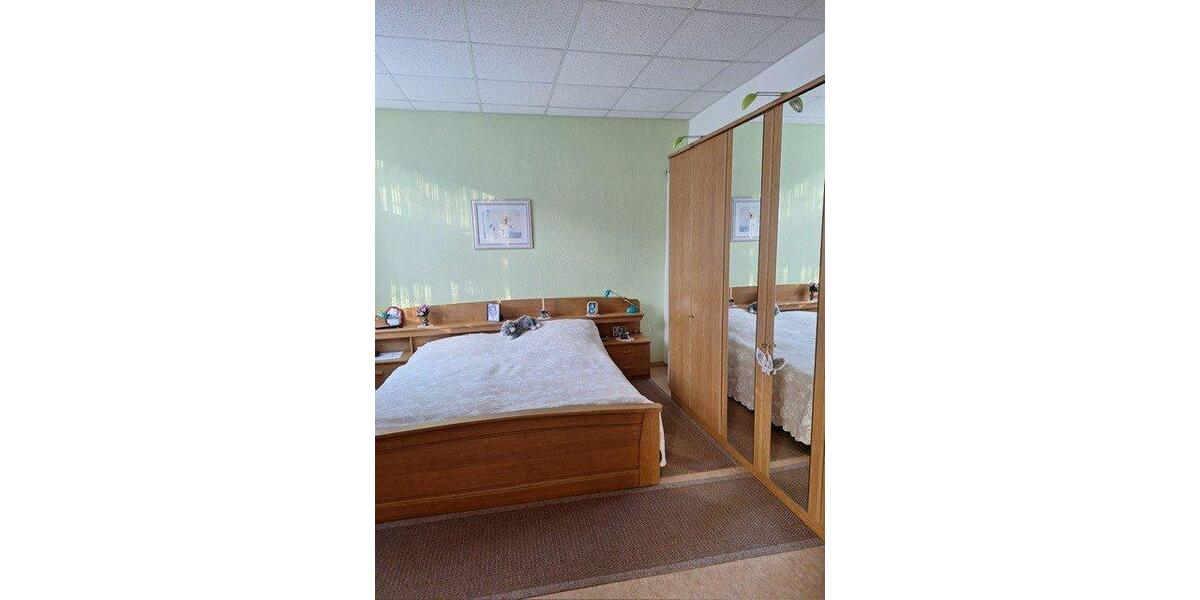Mehrfamilienhaus, Wohnhaus Ilmenau - 8 Zimmer, 200 m&sup2;, 170.000&euro; | Angebot:27415839