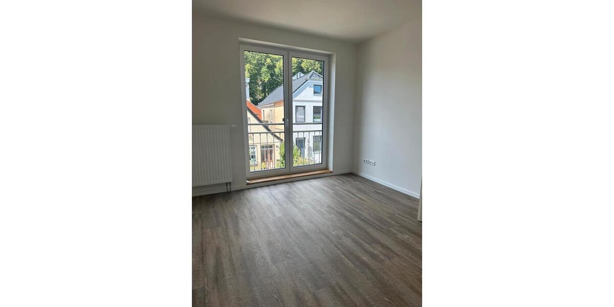 Einfamilienhaus Schleswig - 9 Zimmer, 257 m&sup2;, 2.250&euro; | Angebot:26458911