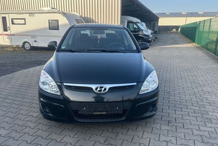 Hyundai i30 154.000 km 3.499 &euro; Sendenhorst 48324
