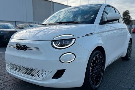 Fiat 500e 21.100 km 17.180 &euro; Alsdorf-Hoengen (bei Aachen) 52477
