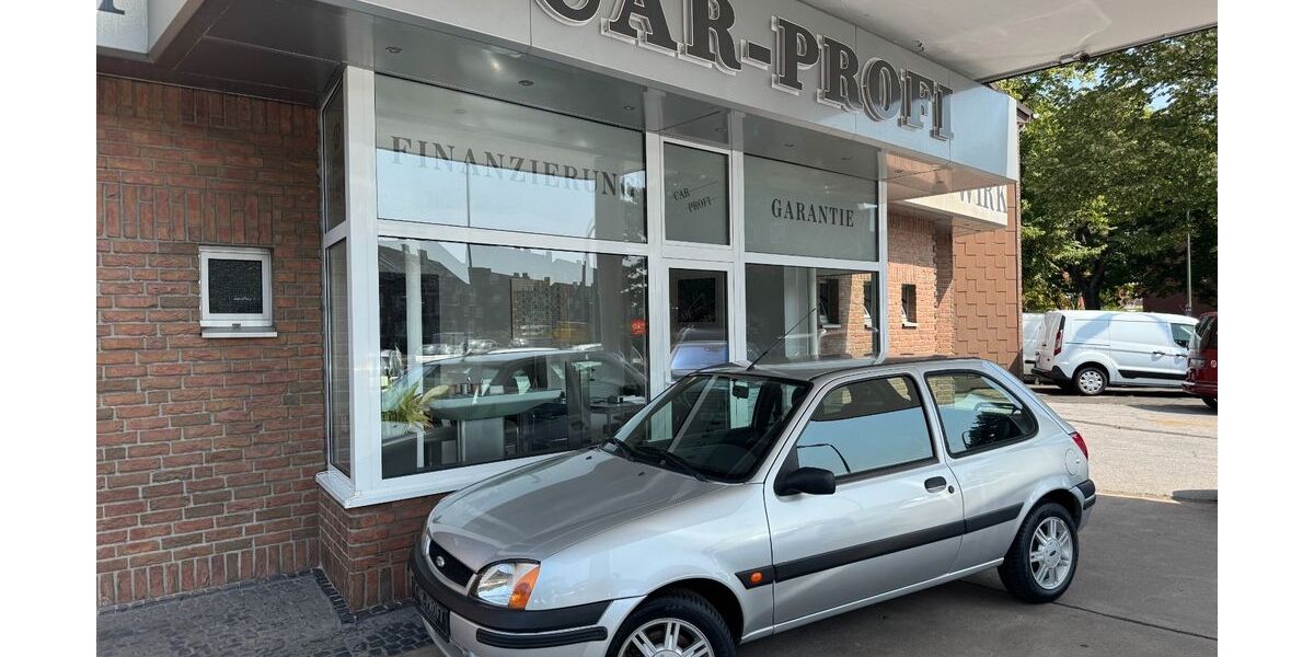 Ford Fiesta 40.000 km 3.890 € Duisburg 47249