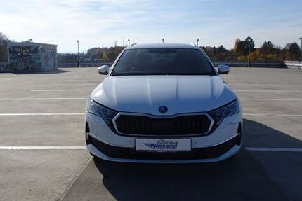 Skoda Octavia 2.500 km 44.400 &euro; München 80686