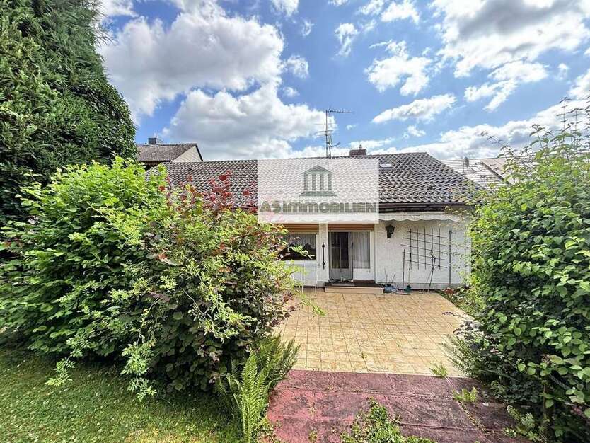 Haus zum Kaufen in Wiesbaden 550.000 € 121.34 m² 4 zimmer