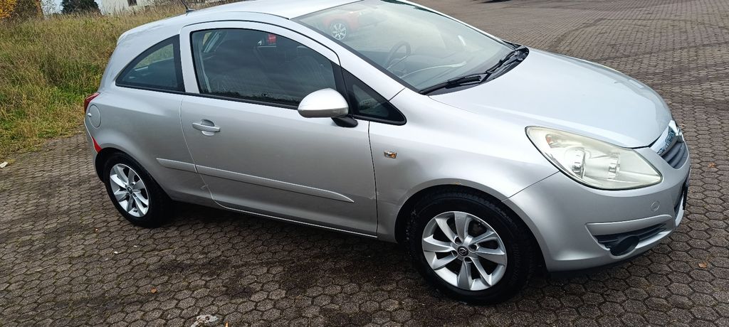 Opel Corsa 199.200 km 1.700 &euro; Sonneberg 96515