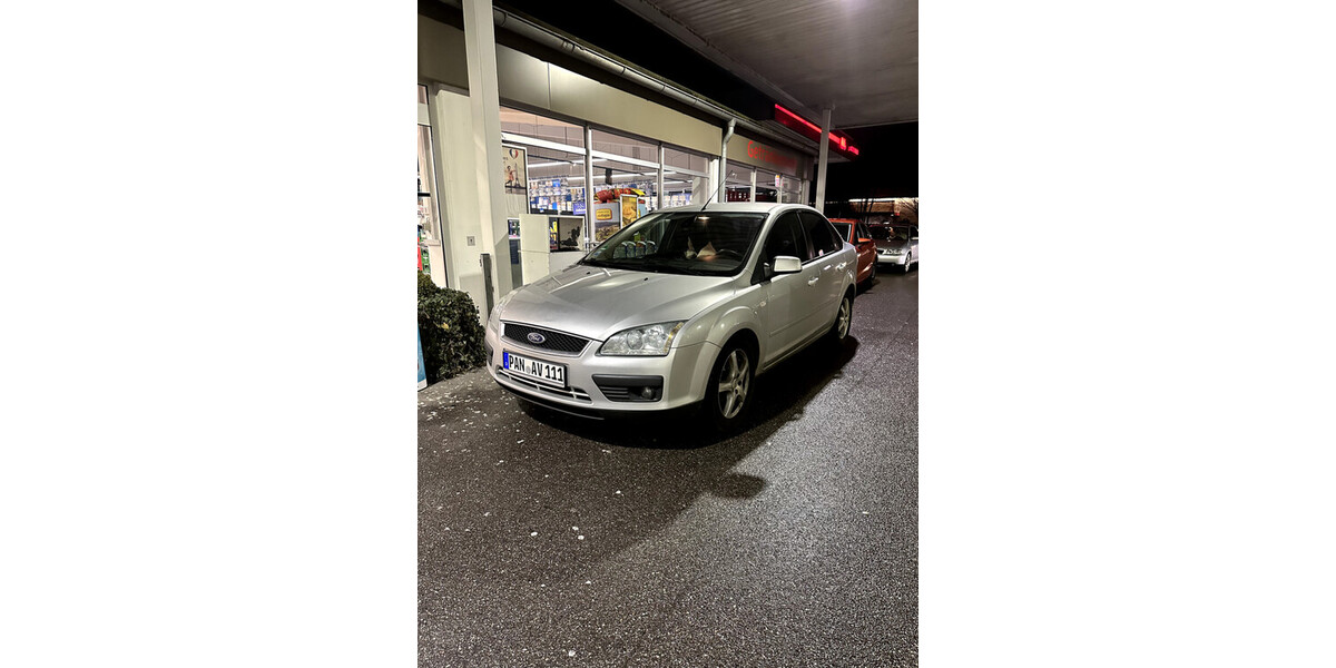 Ford Focus 276.000 km 2.399 &euro; Eggenfelden 84307