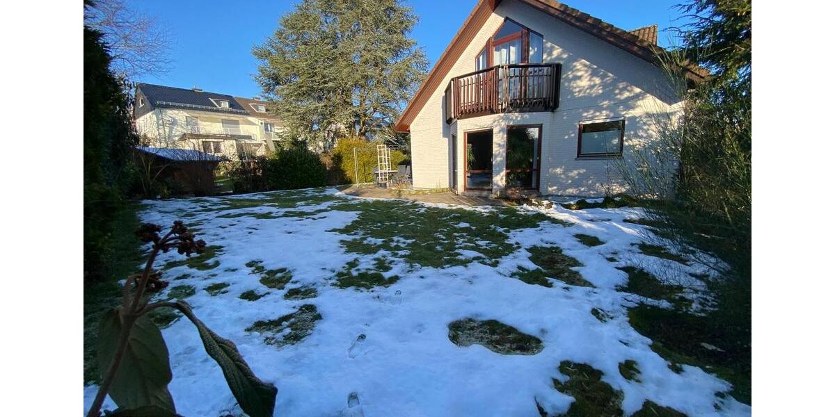 Vollmöbliertes Einfamilienhaus mit Garten, 3er WG geeignet 4.5 zimmer