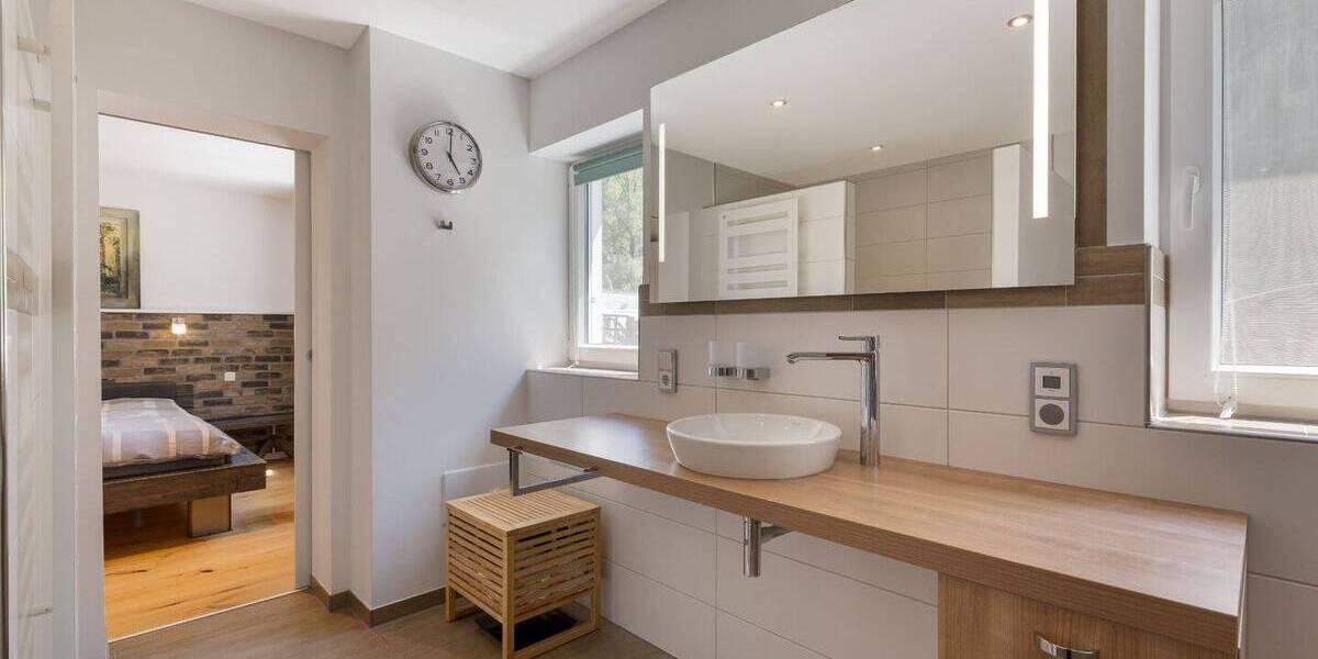 Mehrfamilienhaus, Wohnhaus Essen Kettwig - 6 Zimmer, 182 m&sup2;, 785.000&euro; | Angebot:26805144