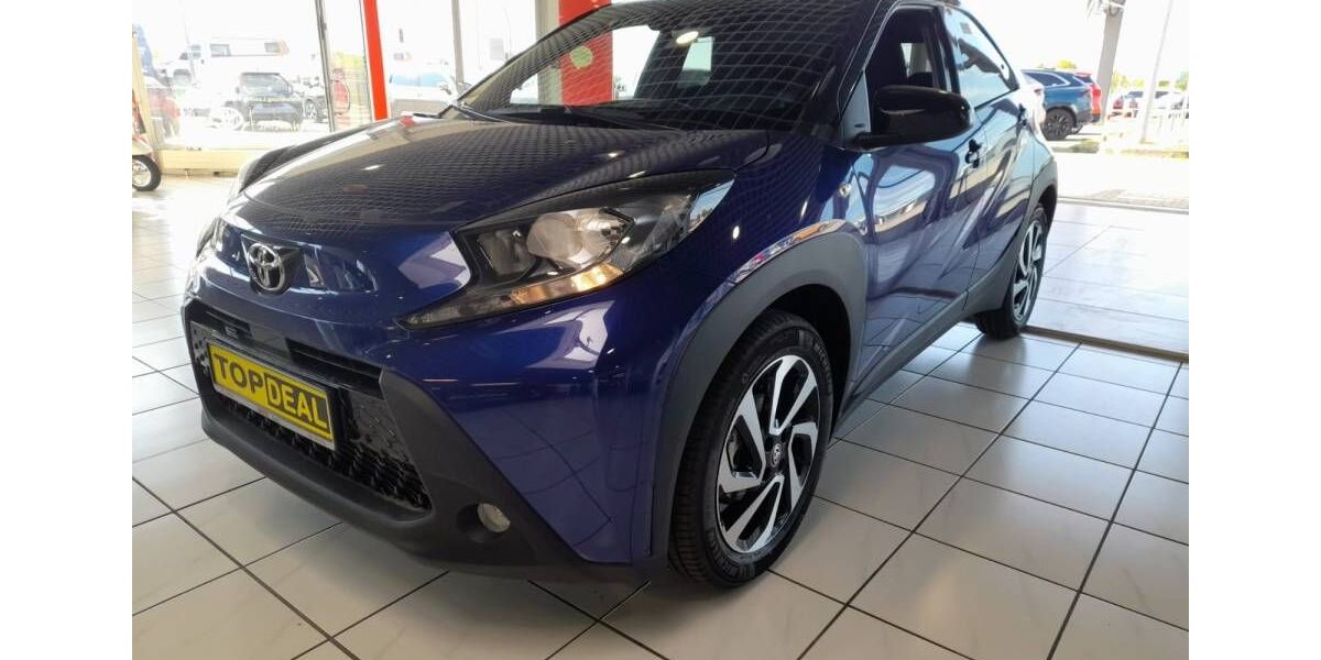 Toyota Aygo (X) 1.082 km 16.990 &euro; Burg 39288