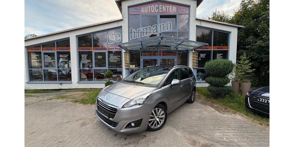 Peugeot 5008 SITZHEIZUNG LEDER AHK 117.000 km 6.499 &euro; Rudolstadt 07407