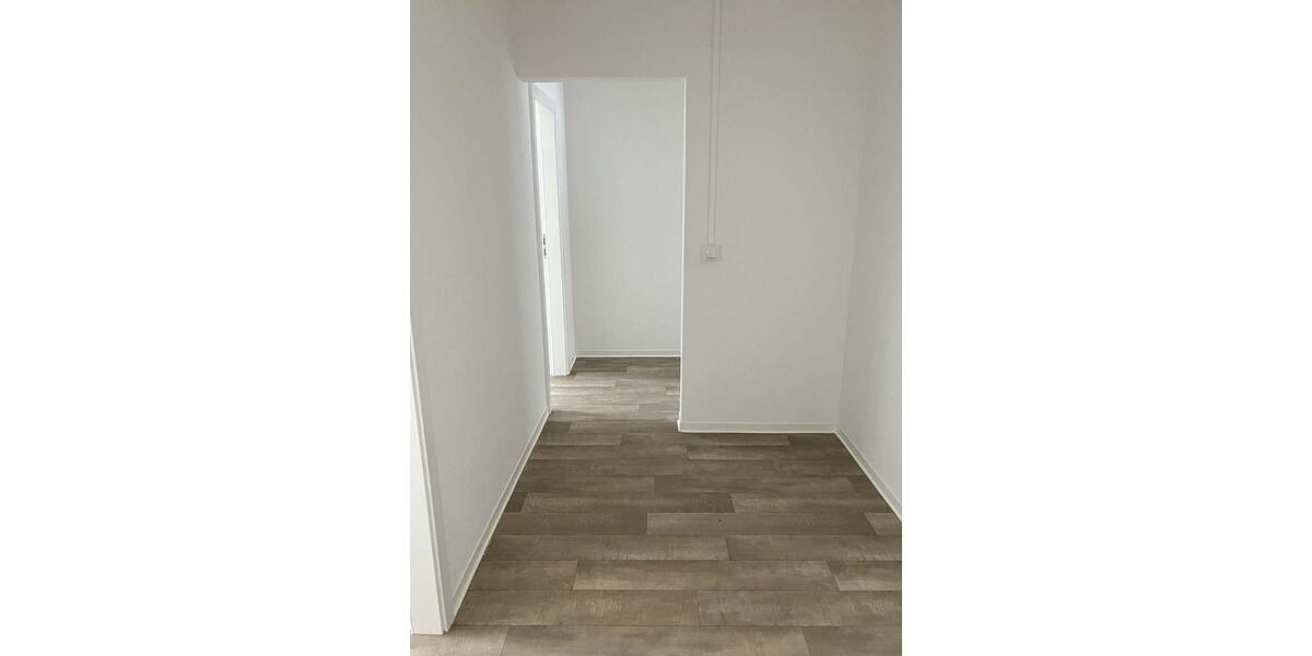 Etagenwohnung Zschopau - 6 Zimmer, 126 m&sup2;, 844&euro; | Angebot:24625039