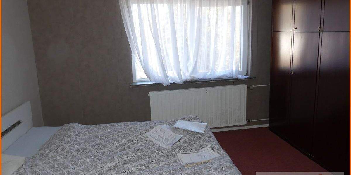 Einfamilienhaus Steinau an der Straße / Neustall Ulmbach - 8 Zimmer, 288 m&sup2;, 180.000&euro; | Angebot:25746838