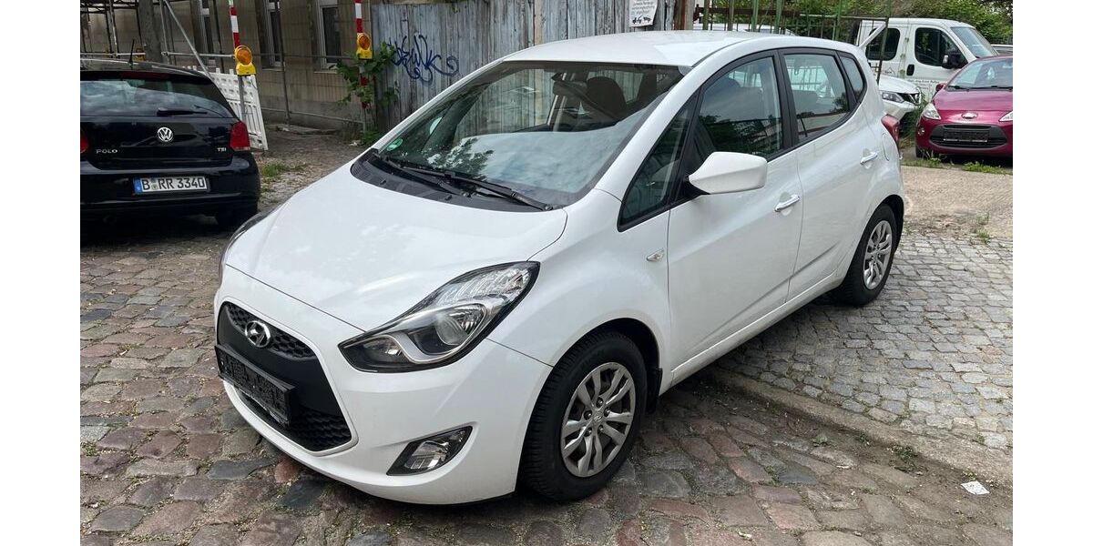 Hyundai ix20 196.000 km 3.699 &euro; BERLIN 13409