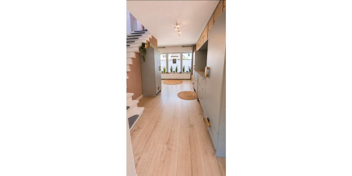 Einfamilienhaus Husum - 5 Zimmer, 200 m&sup2;, 459.000&euro; | Angebot:27004428
