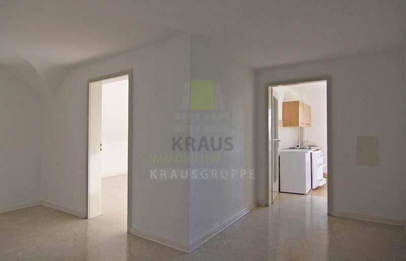2,5-Zimmer-Wohnung im DG an ruhige Einzelperson zu vermieten - ideal für Pendler! 2 zimmer