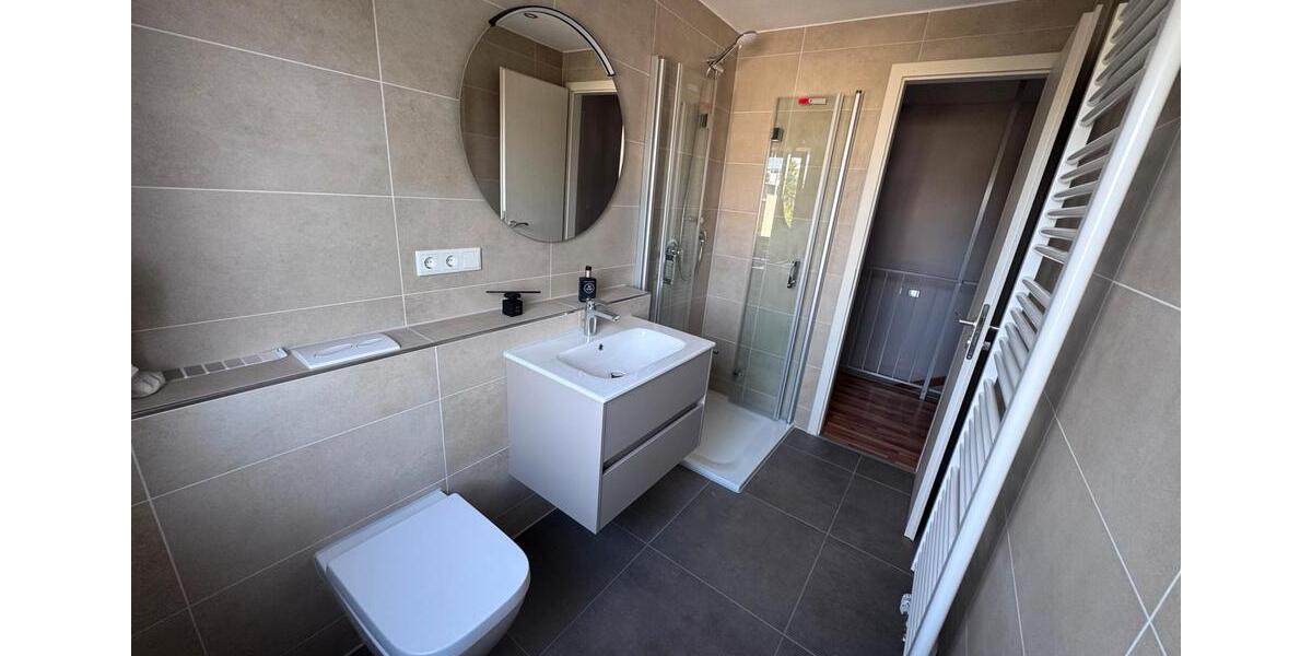 Doppelhaushälfte Nürnberg Gaismannshof - 6.5 Zimmer, 158 m&sup2;, 2.600&euro; | Angebot:26417744