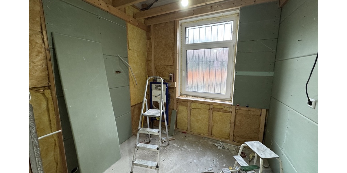 Teilsaniertes 3-Familienhaus in Pforzheim-Würm 14 zimmer