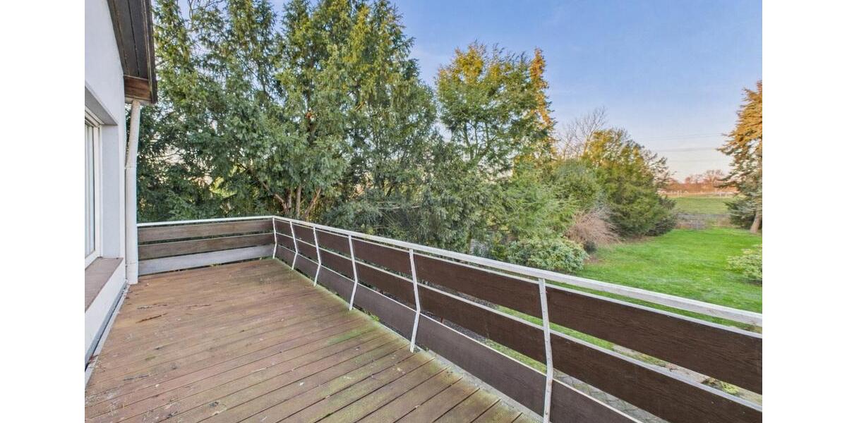 Doppelhaushälfte Dinslaken - 4 Zimmer, 160 m&sup2;, 2.150&euro; | Angebot:25301631