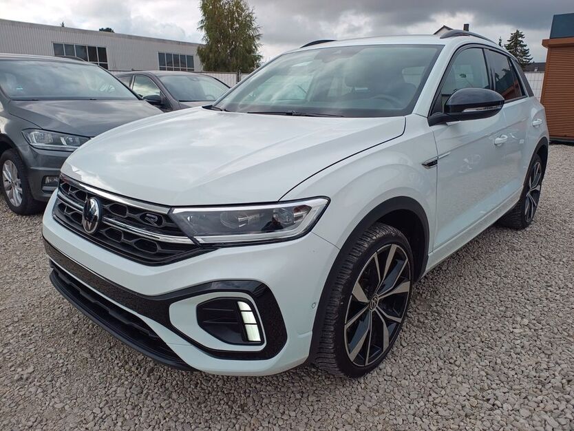 VW T-Roc 17.612 km 28.999 € Fürth 90765