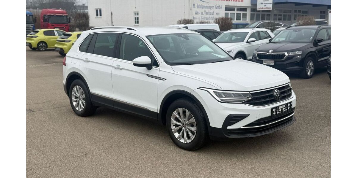 VW Tiguan 6.900 km 29.300 &euro; Regensburg 93057
