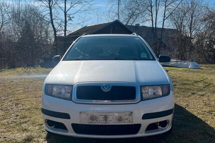 Skoda Fabia 156.000 km 900 &euro; Vorbach 95519