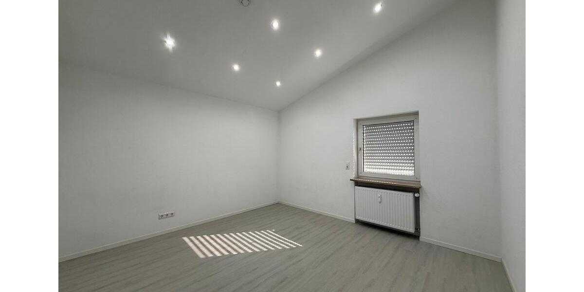 Maisonettenwohnung Welzheim - 3.5 Zimmer, 92 m&sup2;, 1.050&euro; | Angebot:26145809