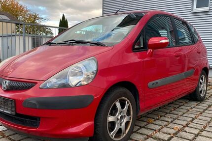 Honda Jazz 172.000 km 2.699 &euro; Neu-Ulm 89231