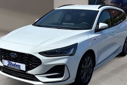 Ford Focus 2.912 km 26.775 &euro; Stade 21680