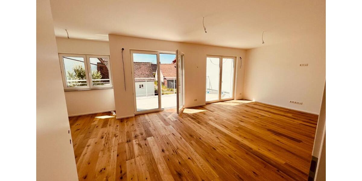 Einfamilienhaus Gerolzhofen - 2 Zimmer, 85 m&sup2;, 970&euro; | Angebot:25343941