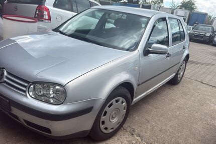 VW Golf 176.000 km 2.199 &euro; Pegnitz 91257