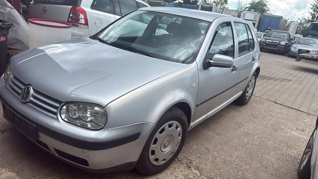 VW Golf 176.000 km 2.199 &euro; Pegnitz 91257