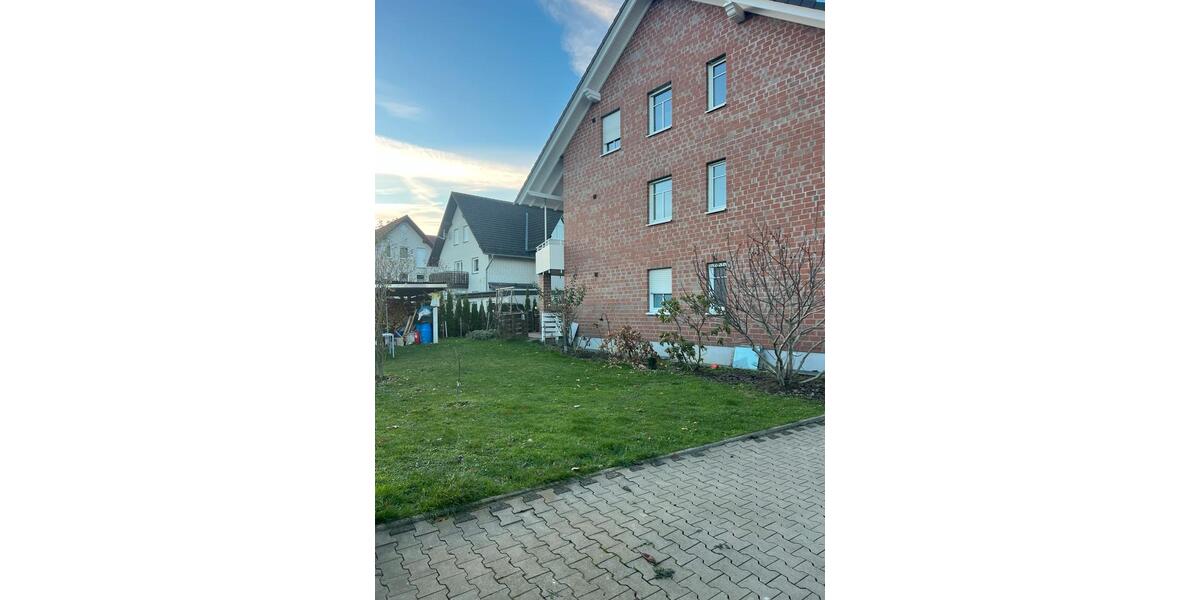 Mehrfamilienhaus mit 5 Wohnungen 2 zimmer