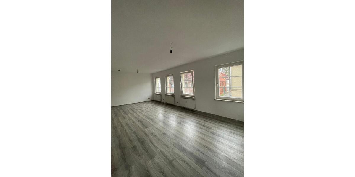 Etagenwohnung Parchim - 3 Zimmer, 95 m&sup2;, 855&euro; | Angebot:25510313