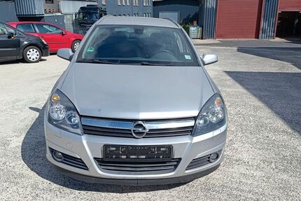 Opel Astra 251.339 km 999 € Unterweid 98634
