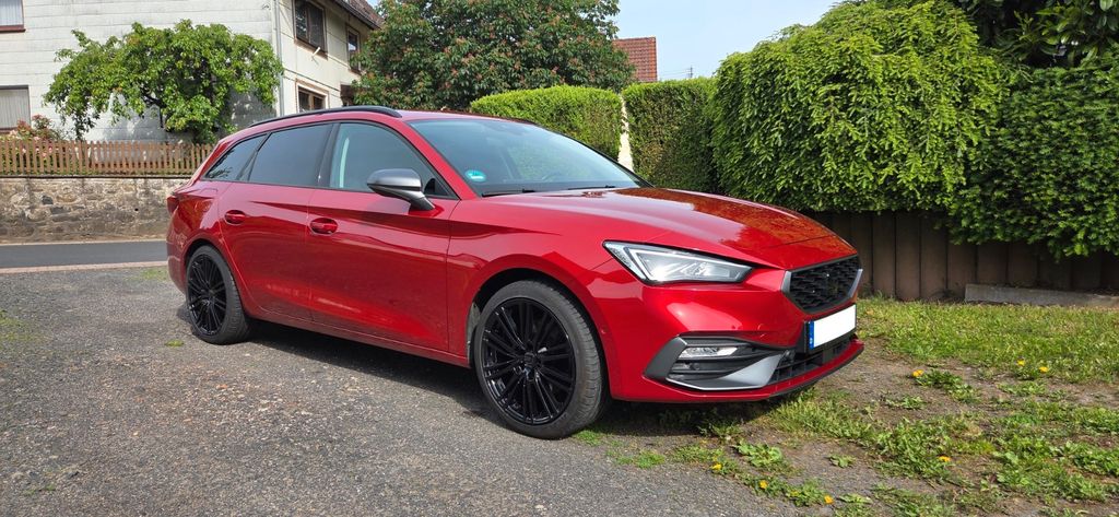 Seat Leon 79.720 km 21.000 &euro; Birstein 63633