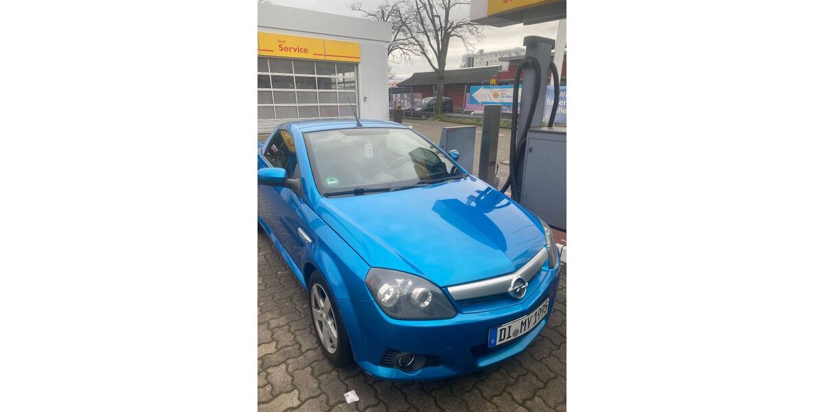 Opel Tigra 197.000 km 2.700 &euro; Dieburg 64807