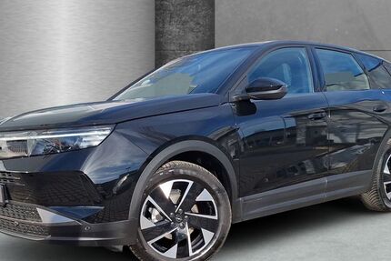 Opel Grandland (X) 8.561 km 28.880 &euro; Berlin 10409