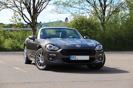 Fiat 124 Spider
