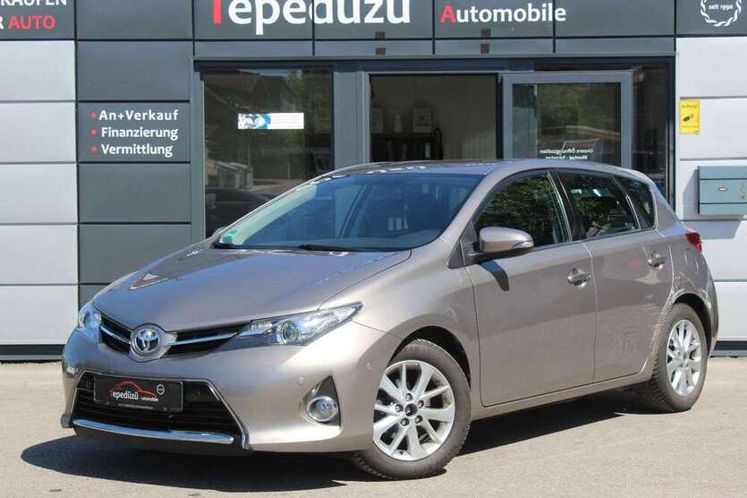 Auris