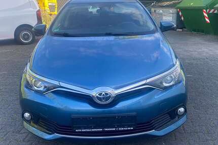 Toyota Auris 162.000 km 7.950 &euro; Troisdorf 53844