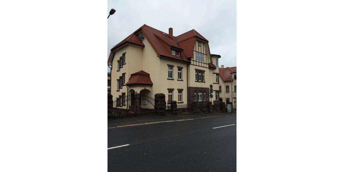 Etagenwohnung Zella-Mehlis Mehlis - 5 Zimmer, 160 m&sup2;, 850&euro; | Angebot:25056892