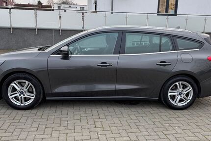 Ford Focus 171.875 km 8.900 &euro; Salzgitter-Lebenstedt 38226