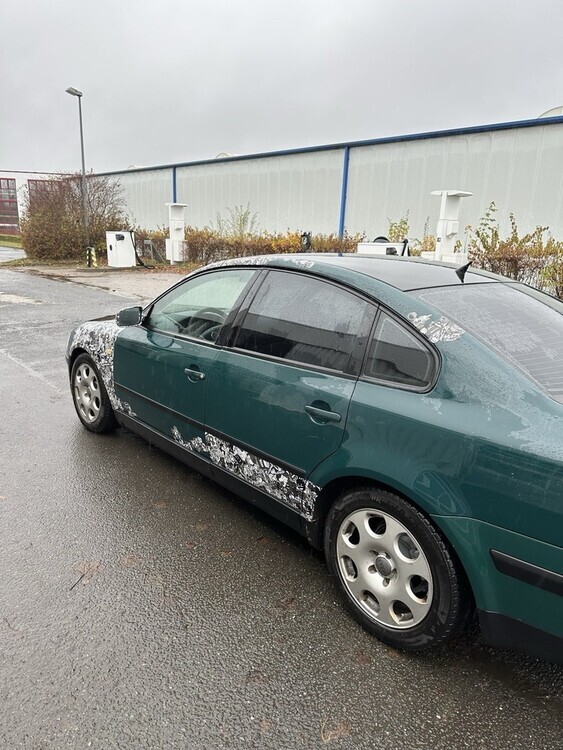 VW Passat 3B2 160.000 km 1.800 € Chemnitz 09111