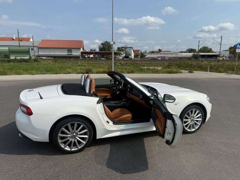 124 Spider
